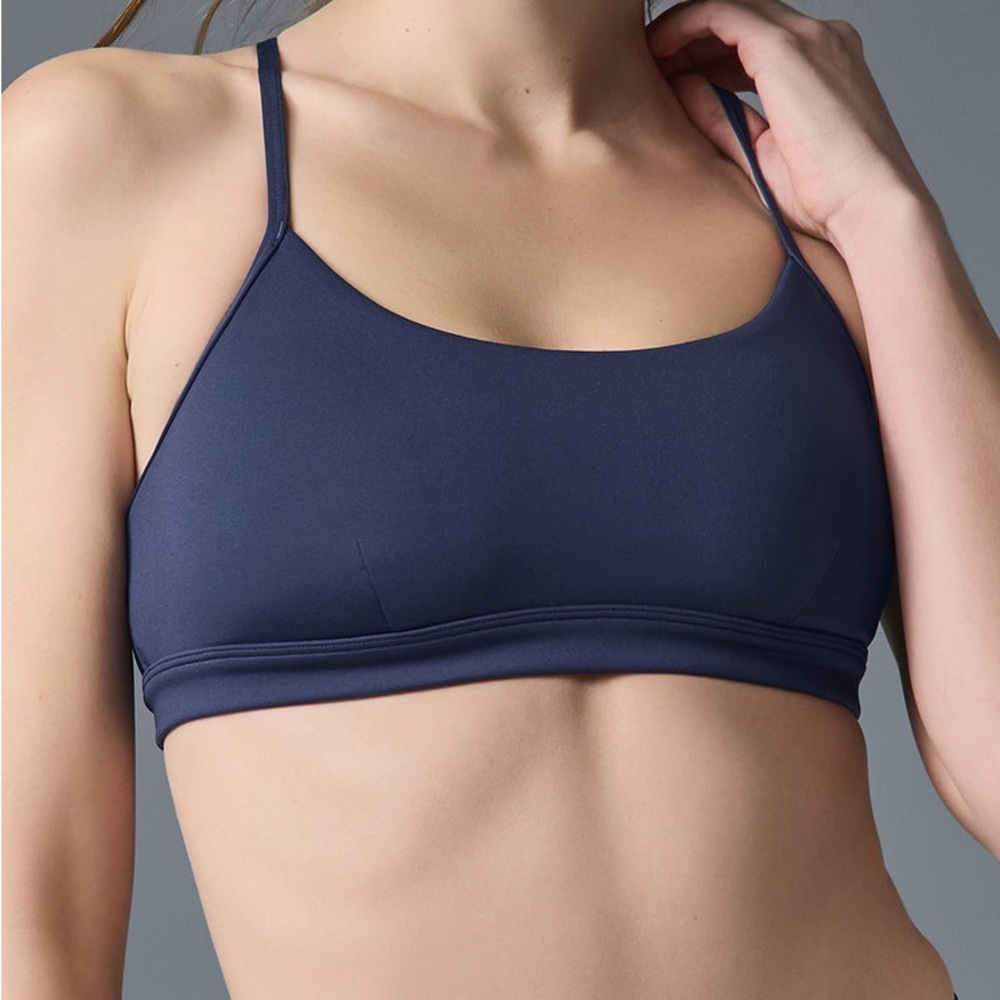 Alo yoga Airlift Intrigue Bra